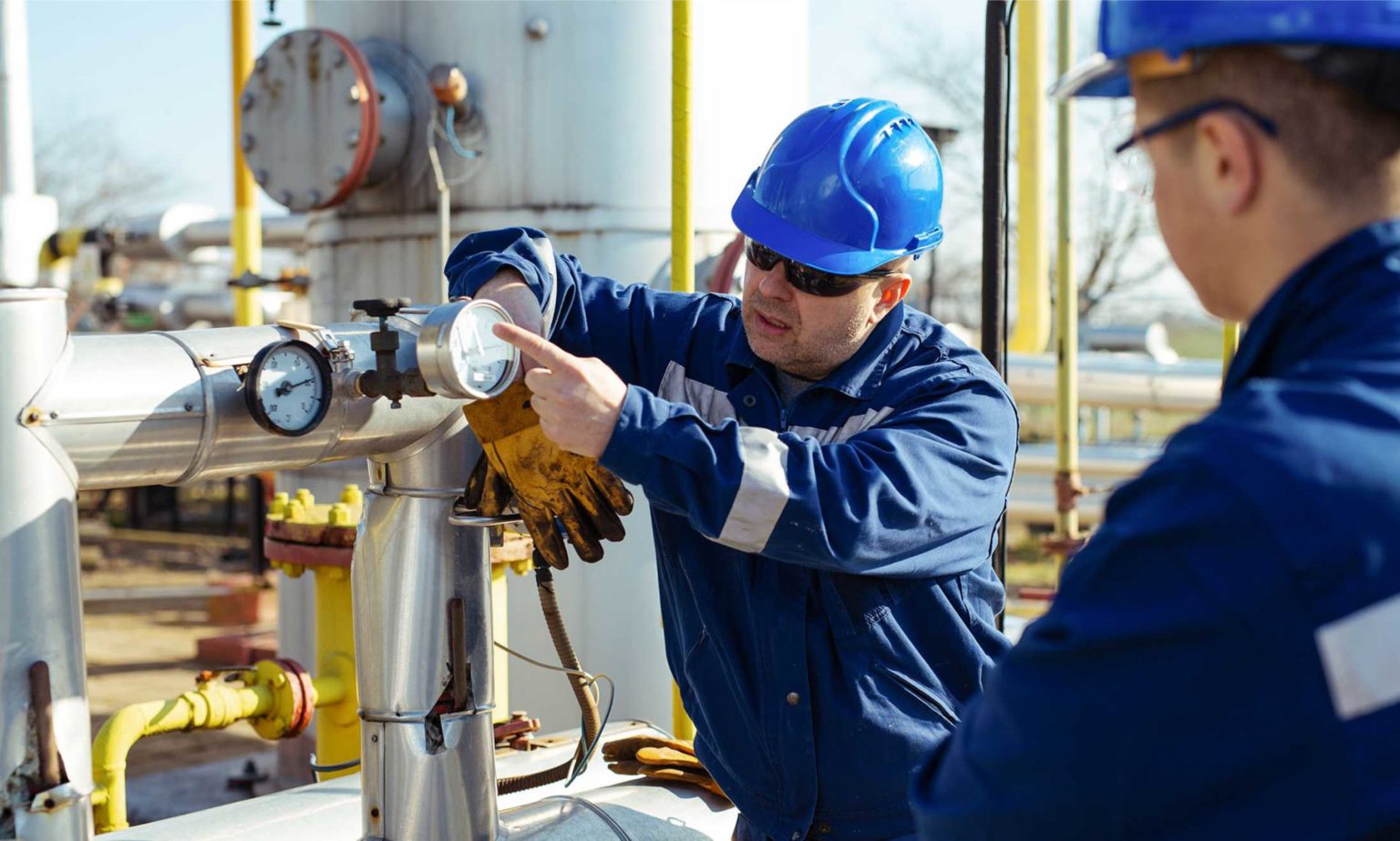 The 3 Safety Issues in Oil and Gas Industry – Safety Equipment Review